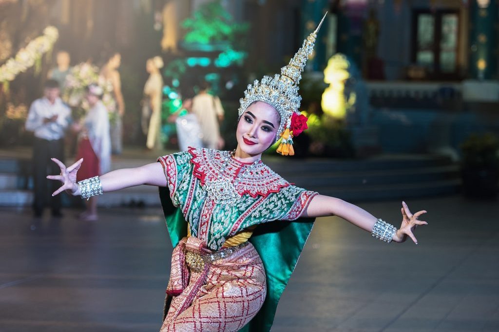 jenis-tari-yang-berkembang-di-indonesia-penari-wajib-tahu