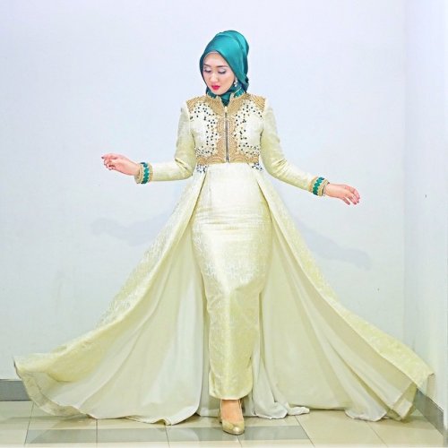 baju-wanita-muslim-elegen-dan-menawan-cocok-untuk-pergi-ke-acara
