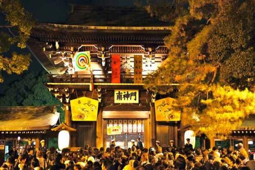 tahun-ini-tidak-ada-omisoka-di-kuil-meiji-tokyo-jepang?